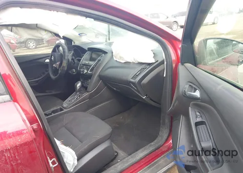 2017 Ford Focus Sel z USA, uszkodzony, nr VIN 1FADP3H28HL244483